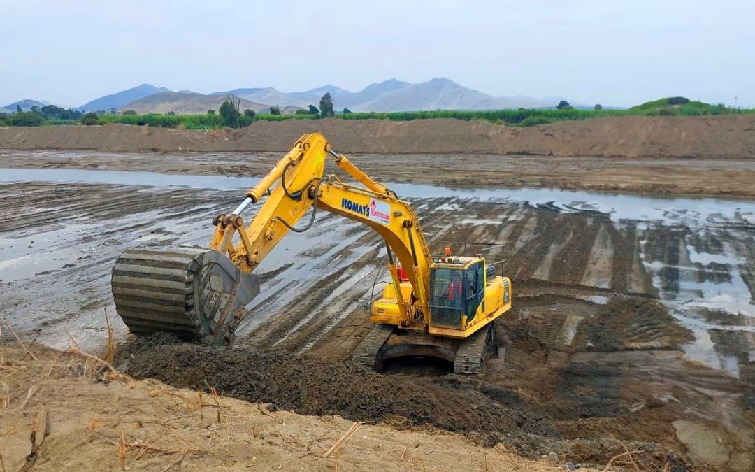 La Libertad: Continúa avance de limpieza, descolmatacióny conformación de diques en río Virú