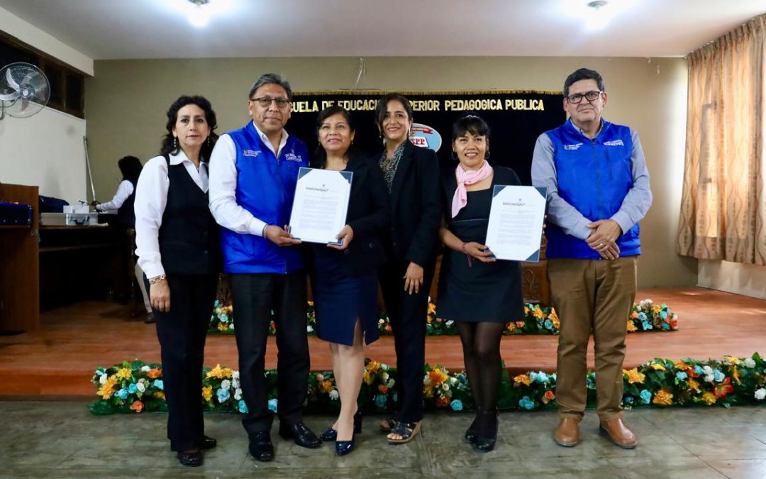 MÁS DE 130 ACTORES EDUCATIVOS DEL NIVEL PRIMARIA FUERON RECONOCIDOS POR SU LABOR PEDAGÓGICA.