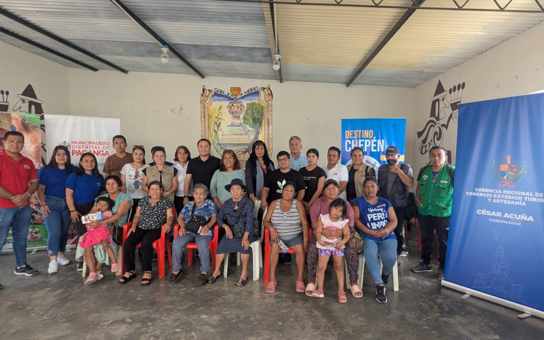 Artesanos de San José de Moro fortalecen sus habilidades con taller de iconografía en cerámica