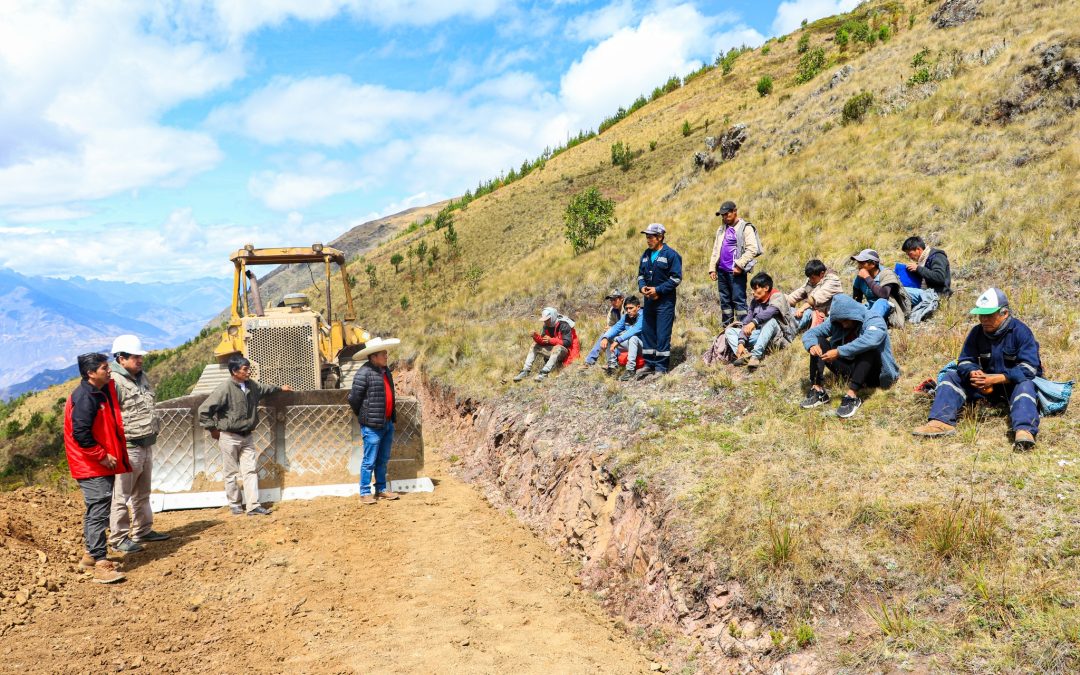 GORE LA LIBERTAD FACILITA DIÁLOGO SOBRE LÍMITES TERRITORIALES ENTRE CHUGAY Y SARTIMBAMBA