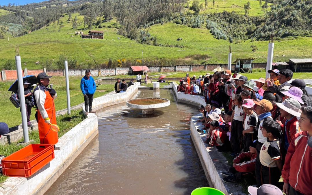 CENTRO PISCÍCOLA DE MOTIL SE POSICIONA COMO FUTURO CENTRO DE FORMACIÓN ACUÍCOLA
