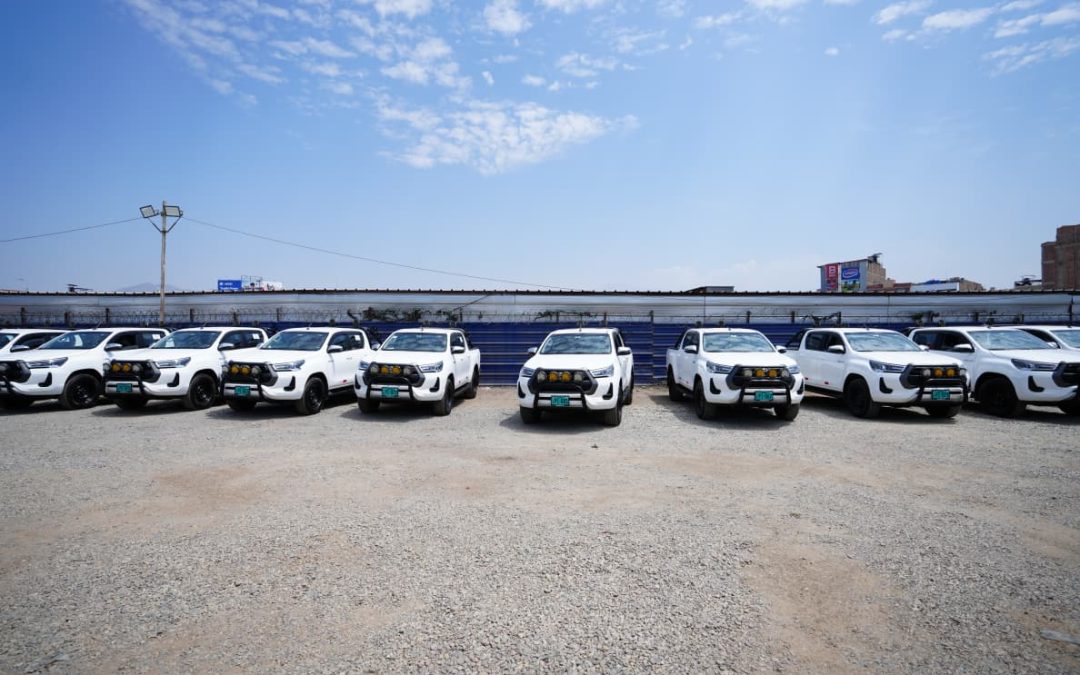 GORE ENTREGÓ 30 CAMIONETAS PARA FORTALECER EL SERVICIO DE INTELIGENCIA POLICIAL