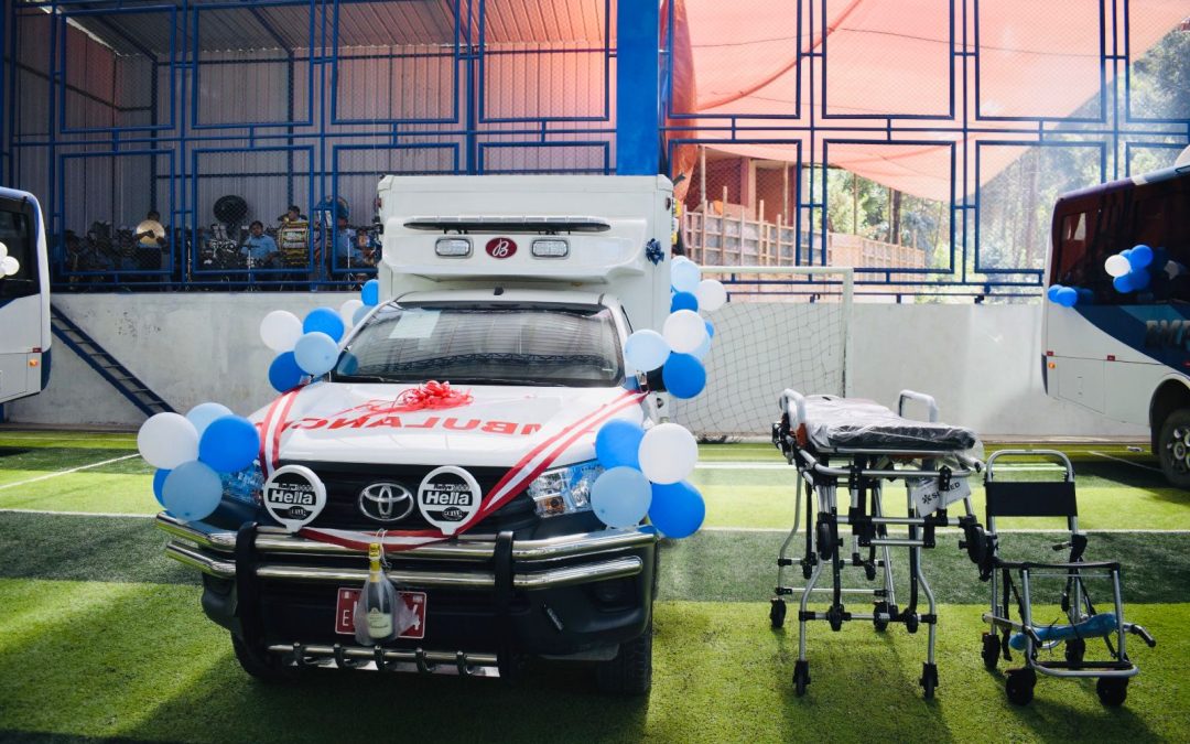 GORE ENTREGA AMBULANCIA EN ALPAMARCA EN BENEFICIO DE 3 MIL POBLADORES