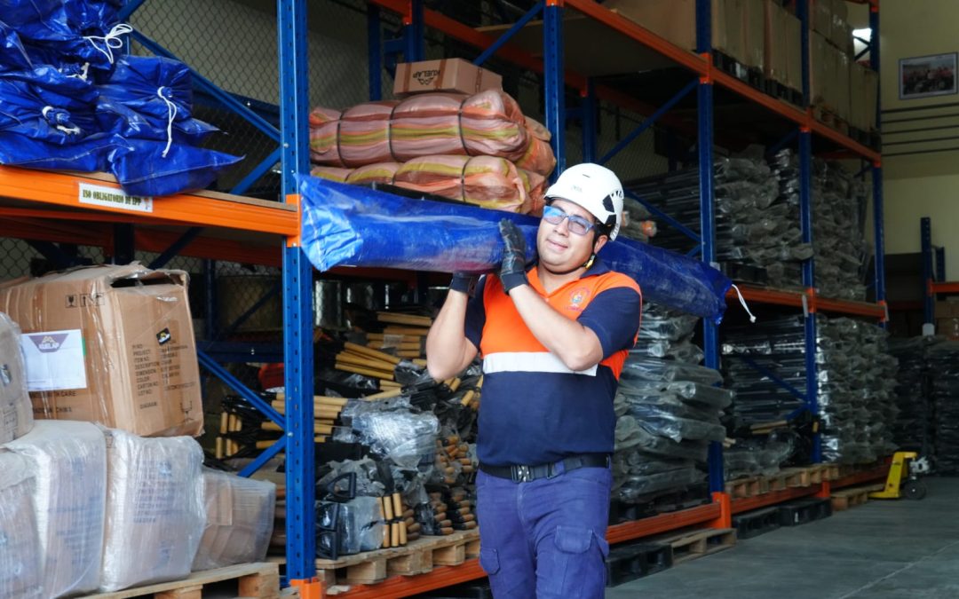 GORE TRASLADA 11 TONELADAS DE AYUDA HUMANITARIA PARA POBLADORES DE LA SIERRA ANTE PRÓXIMAS LLUVIAS