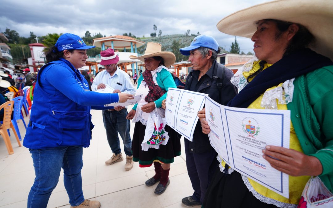 GORE CIERRA EL 2025 CON 14 MIL TÍTULOS DE PROPIEDAD ENTREGADOS A AGRICULTORES