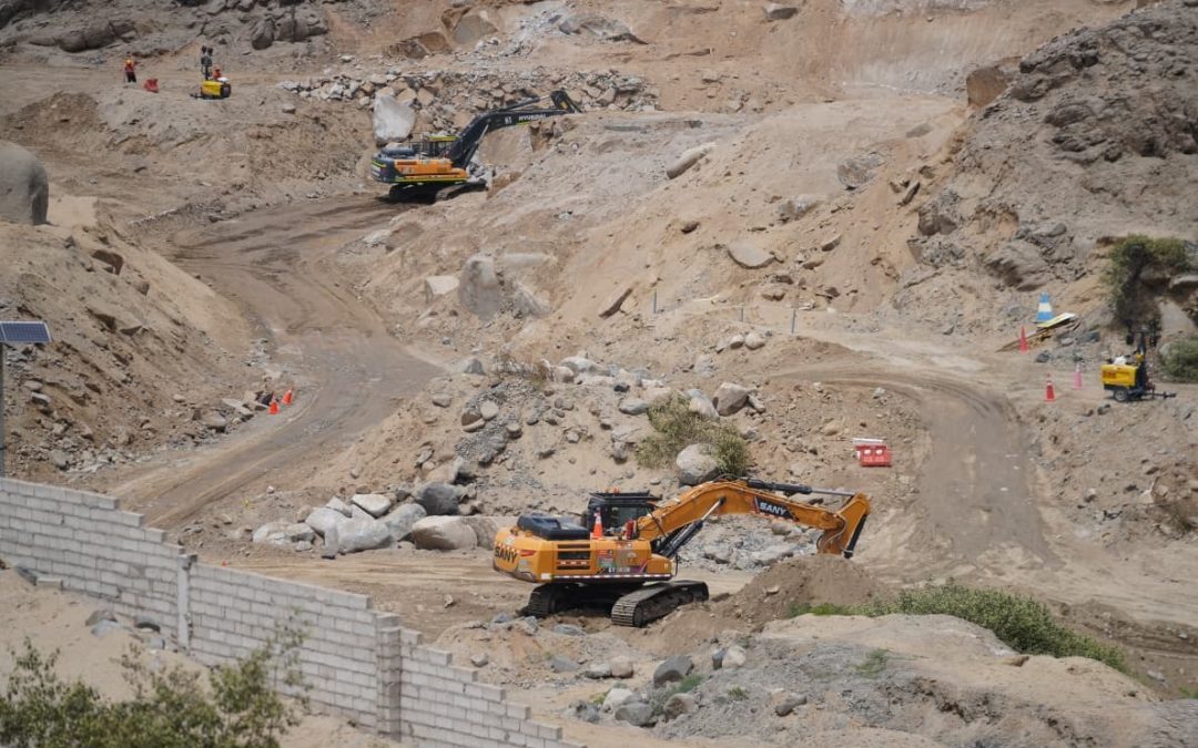 GOBIERNO REGIONAL DESPLIEGA MAQUINARIA PARA LIMPIEZA DE LA QUEBRADA SAN ILDEFONSO