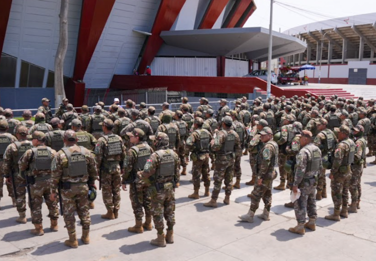 GOBERNADORA REGIONAL SOLICITA QUE LOS 500 POLICÍAS QUE EGRESARÁN EN FEBRERO SE QUEDEN EN TRUJILLO
