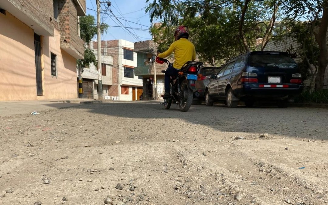 GOBIERNO REGIONAL RENOVARÁ PISTAS Y VEREDAS EN 12 URBANIZACIONES DE TRUJILLO